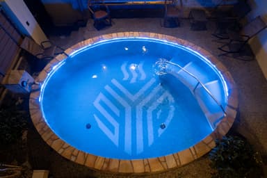 WELNESS GARDEN　プール