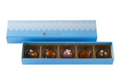 コフレ・ド・ショコラ(ミルクチョコレート) 3種5個入 ￥1,728(税込)