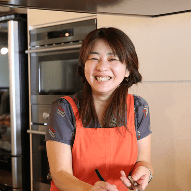 「ごはん比較探Qユニット アジアごはんズ」 シンガポール担当  伊能すみ子さん