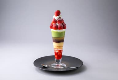 いちご抹茶パフェ