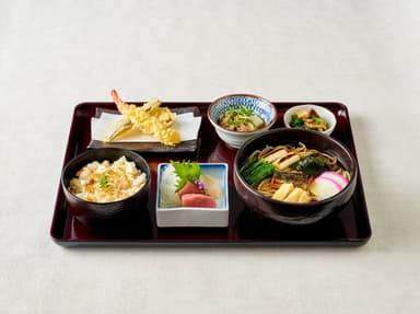 金箔鯛めし付き年越しそば御膳