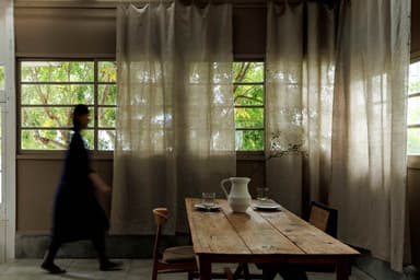 空間をエイジングするような雰囲気に