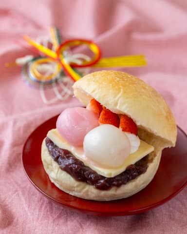 紅白ばたーあんサンド 1個600円