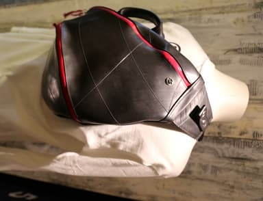 ワンショルダーバッグTRIANGLE LARGE(2)