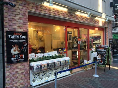 店舗エントランス