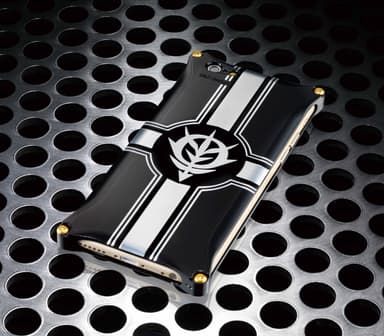 機動戦士ガンダム ジュラルミンスマホジャケット／ジオンブラック(2)