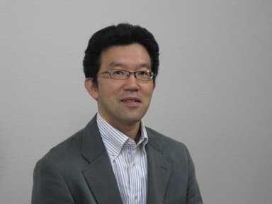 山口 創氏