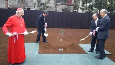 オリーブ協会植樹式