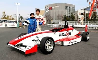 FTタンデムカー同乗試乗会の様子