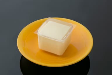 菊乃井　村田吉弘氏「TO-FUケーキ」