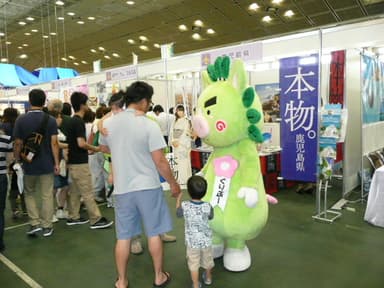 各ブースで旅情報ゲット
