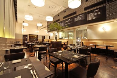 1周年を迎える六本木店