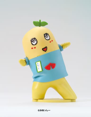 軟質素材を採用し、自然なしわを表現！