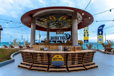 ROOF TOP BAR