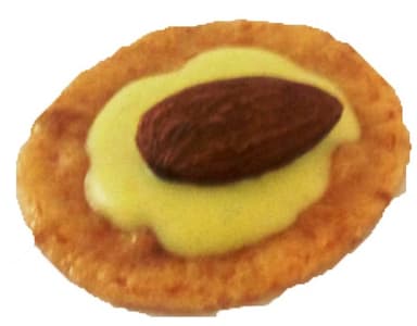 味サロン アーモンドわさびチーズ