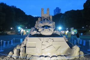 ゴジラ砂像3