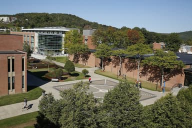 ニューヨーク州立大学オネオンタ校