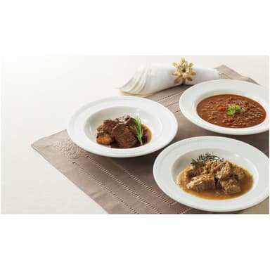 ４．阿蘇のあか牛のワイン煮