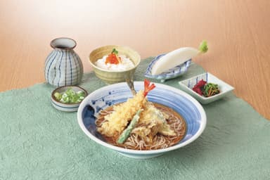 秋刀魚のおろしそばといくらプチ丼