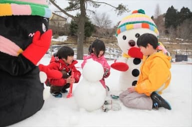 雪あそび　イメージ