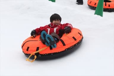 スノーチューブ