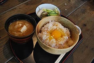オクノの卵かけごはん