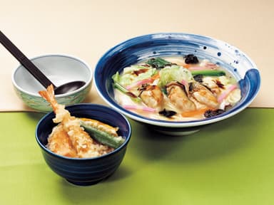 特製ちゃんぽんうどん