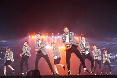 EXO