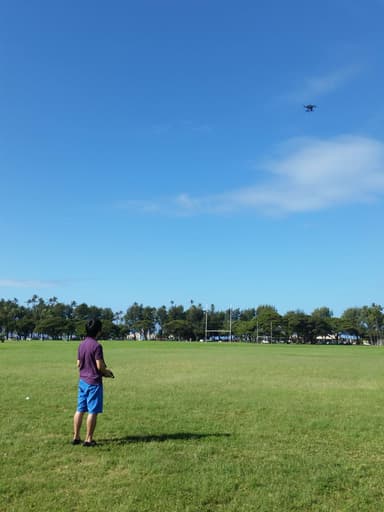 Typhoon Q500 4K 飛ばしている様子