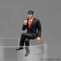 座るゴルゴ