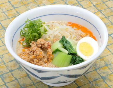 シャキシャキ野菜の坦々うどん