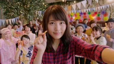 CMカット