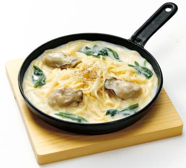広島産牡蠣のクリームスープパスタ
