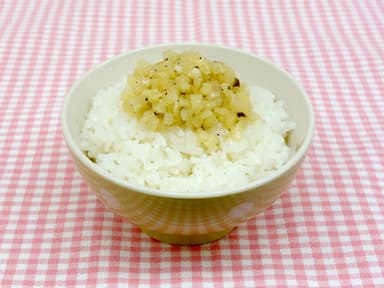 『ご飯にかける岩下の新生姜』盛付例／ごはん