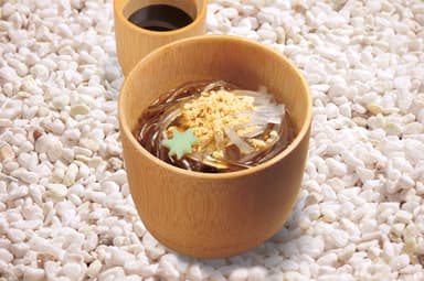 黒糖蜜ときな粉の葛切り 盛付イメージ