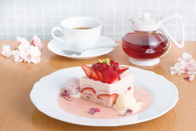 丸ビル 千疋屋「桜と苺のアメリカンショートケーキ」（桜紅茶付き）