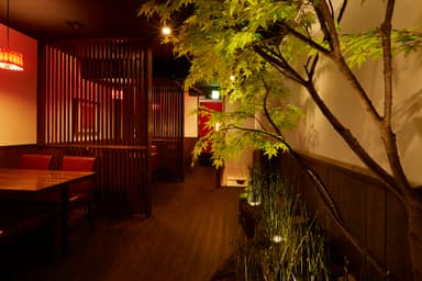 店内テーブル席