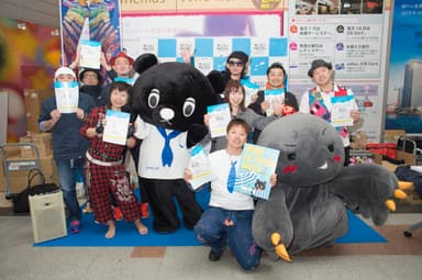 神戸市のキャラクター「コーベアー」と「わるタン」も参加