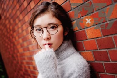 ビジョメガネ 松岡茉優