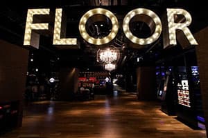 UMEKITA FLOOR