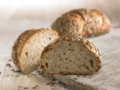 喜茂別町『ソーケシュ製パン×トモエコーヒー』ヒマワリの種