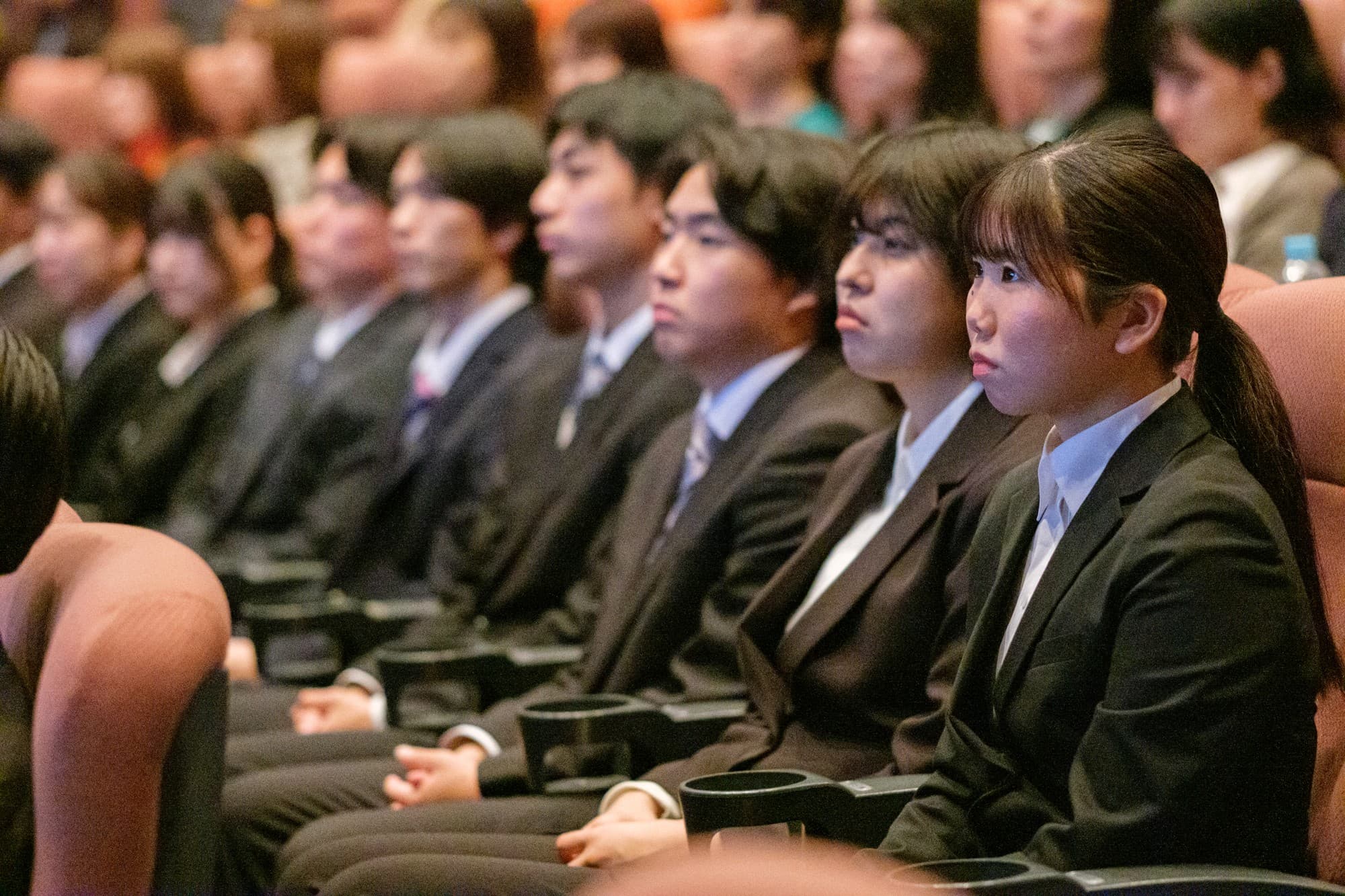 メディロムグループが全社総会・内定式を開催“繋ぐ”をテーマに、未来を共に描く。