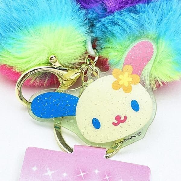 平成レトロなサンリオのもこもこファーキーホルダーをつけてかわいくトレンドを取り入れませんか?