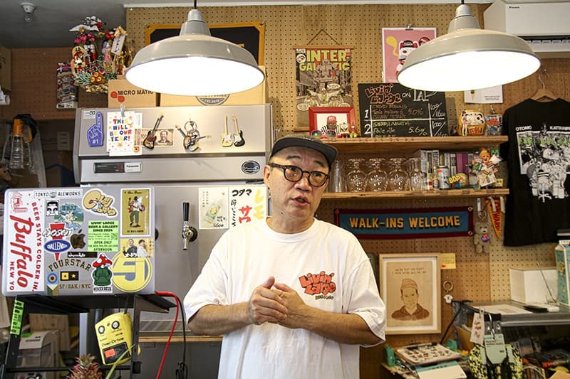 バラエティに富んだ客、クリエイターも集う豊島区東長崎のショップ「LIVIN' LARGE BEER & GALLERY 今井 宣一郎 代表」の取材記事を11月6日公開