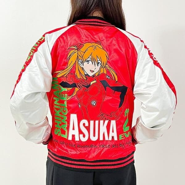 エヴァ好き女子必見!可愛くて強いアスカとレイのスカジャンコーデ