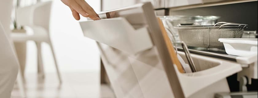 最近のキッチンは収納が大きい!!