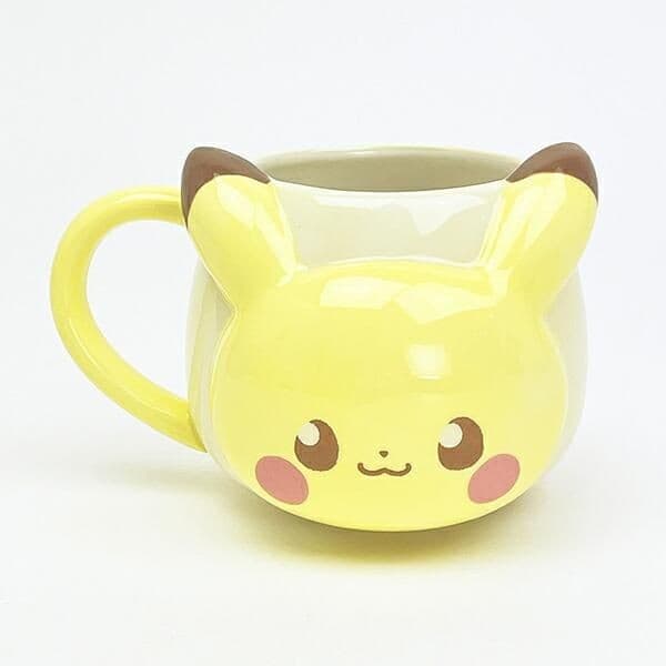 【ポケピース】ころんとまるいフォルムが超キュート!ギフトにもおススメな、ピカチュウの癒やしフェイスマグカップ