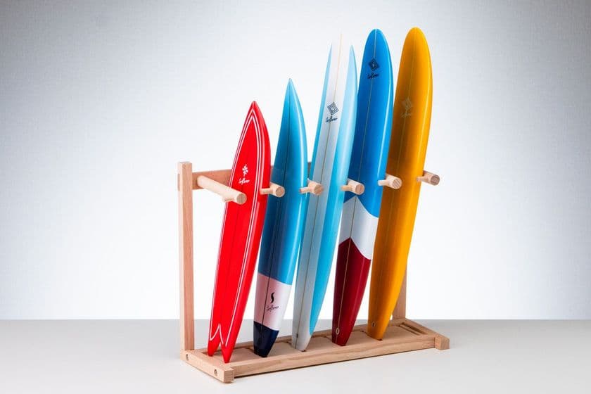 サーフボード型のお香立て「サーフバーナー」発売!
焚いて楽しく、見て楽しく、集めて楽しい、新しいお香立て