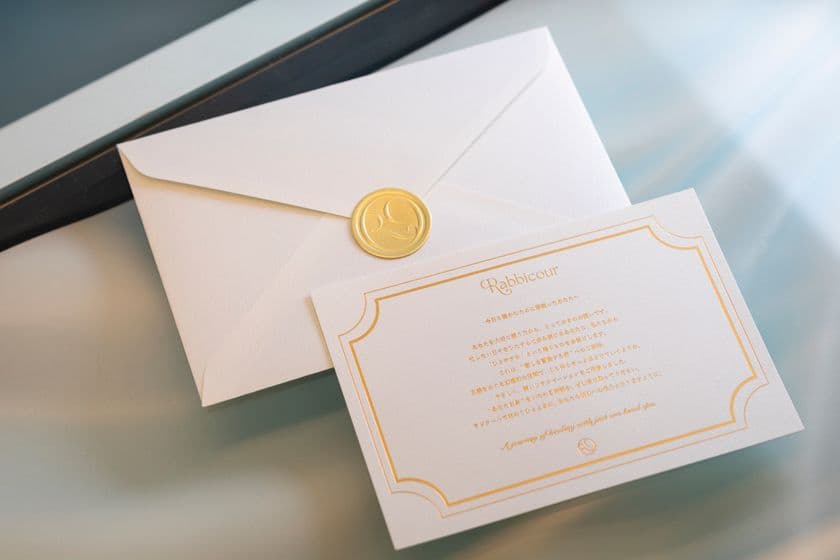 「贈る体験」そのものを進化させた「物語ギフト」誕生
銀座のヘッドスパブランドRabbicour(ラビクール)が
体験ギフトの次世代モデルを発表