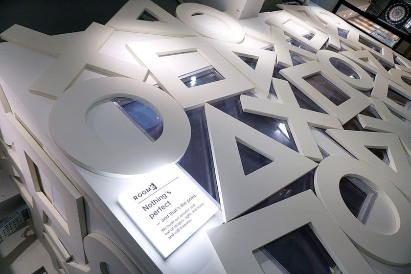 宇都宮・オリオン通りにデカすぎるスナックが誕生!?
『SNACK ROOM6(スナック ルームシックス)』オープン!